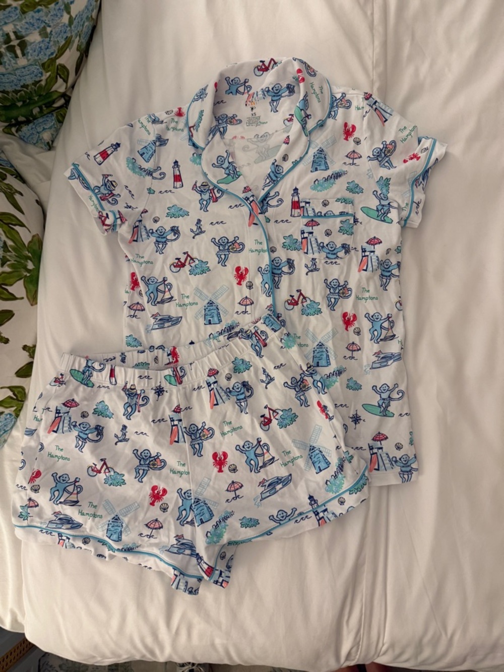 Rare Hamptons Roller Rabbit PJs